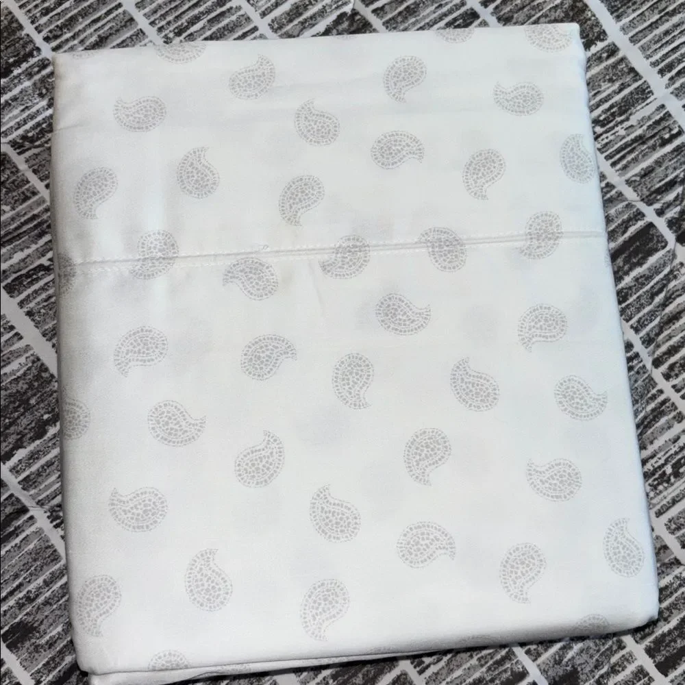 Sonoma White Paisley Twin Sheet Set